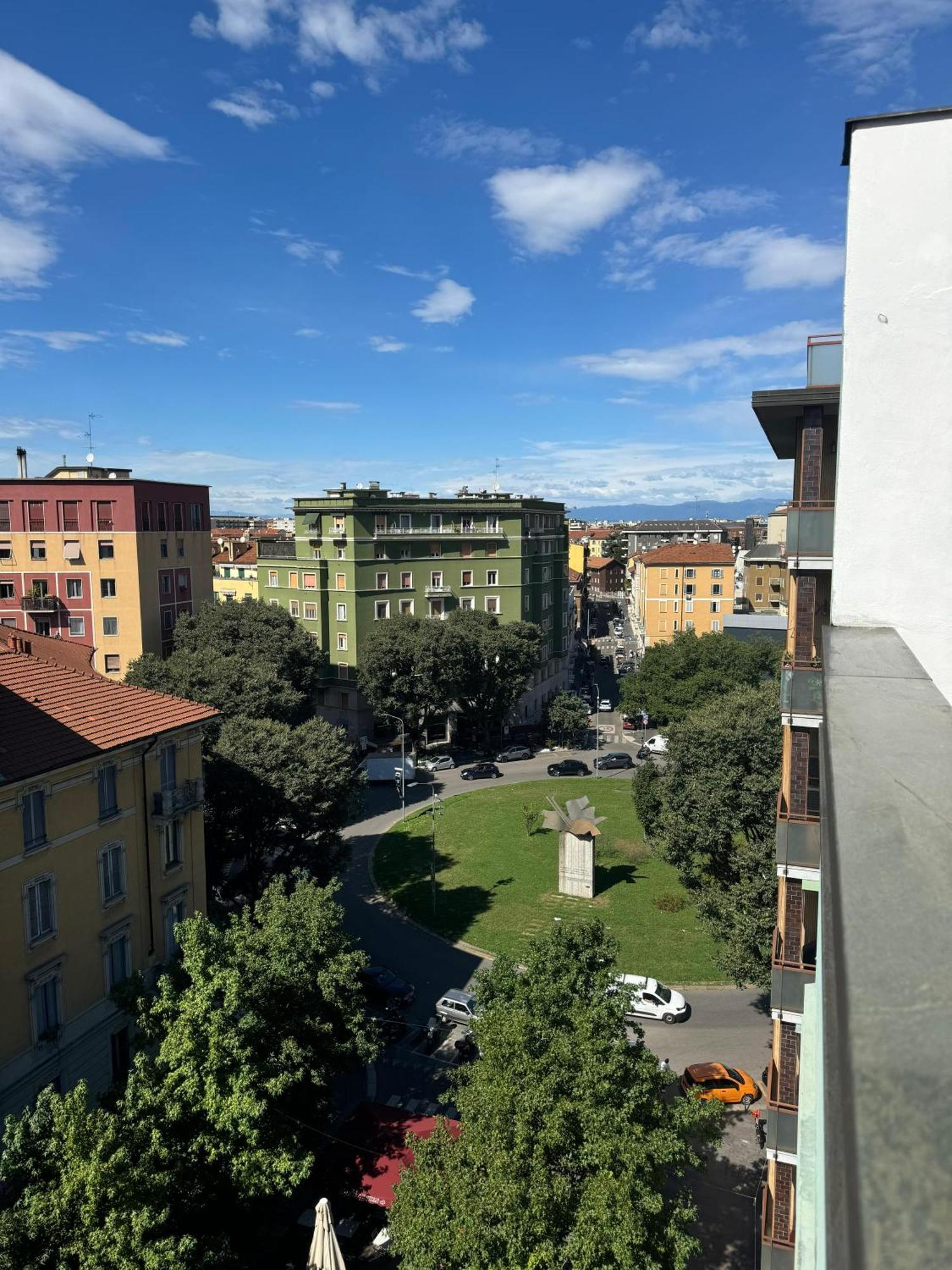 Appartamento Isola- Attico Con Balcone มิลาน ภายนอก รูปภาพ